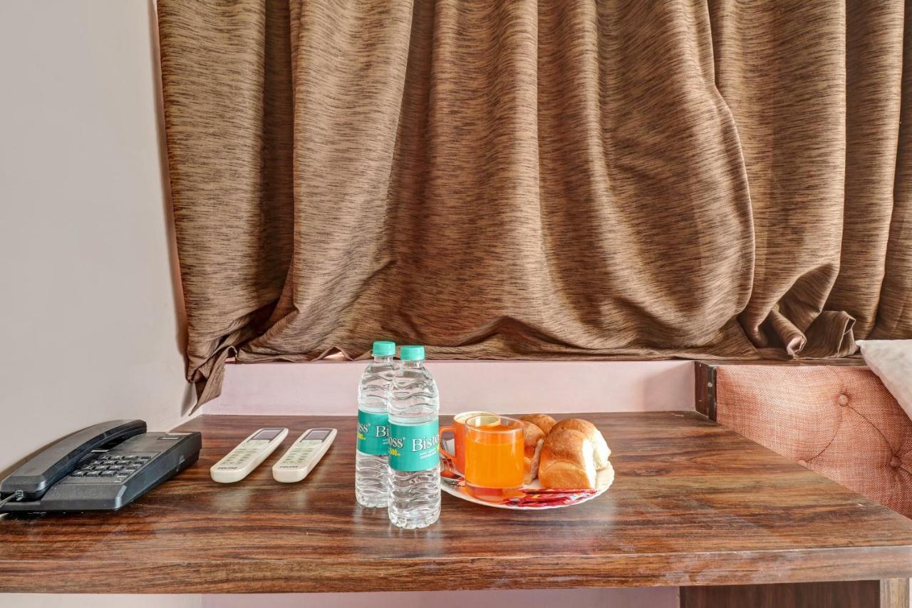Townhouse Oak Dreamland Suites Yelahanka Luaran gambar