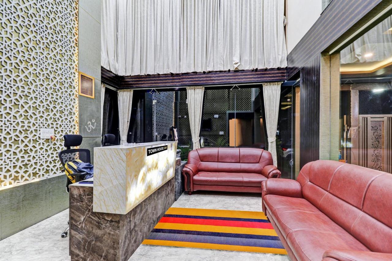 Townhouse Oak Dreamland Suites Yelahanka Luaran gambar