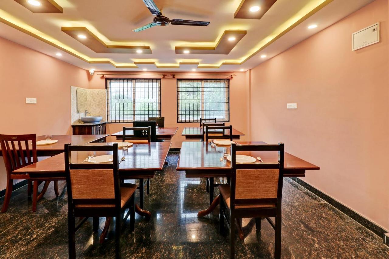 Townhouse Oak Dreamland Suites Yelahanka Luaran gambar