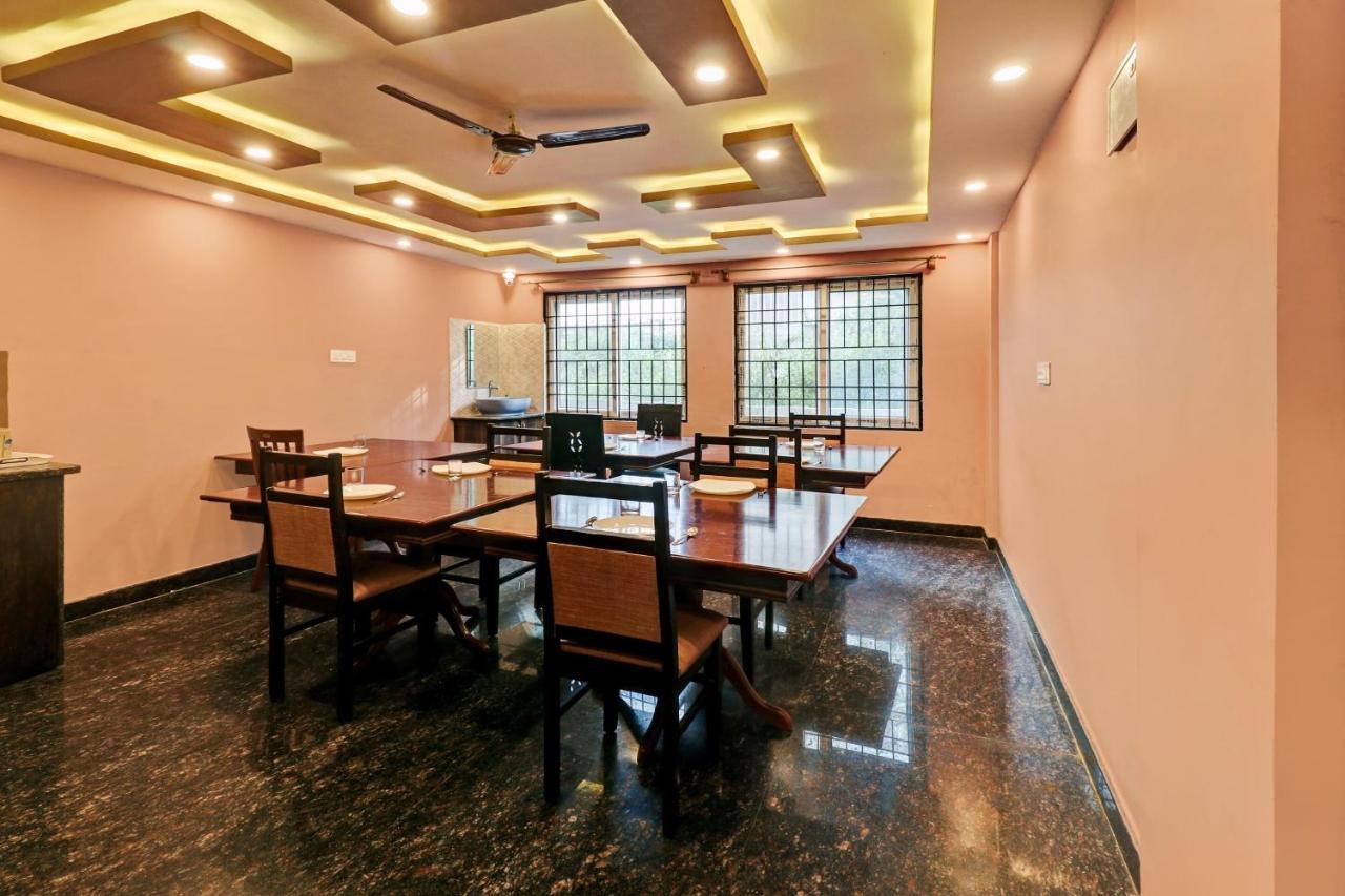 Townhouse Oak Dreamland Suites Yelahanka Luaran gambar
