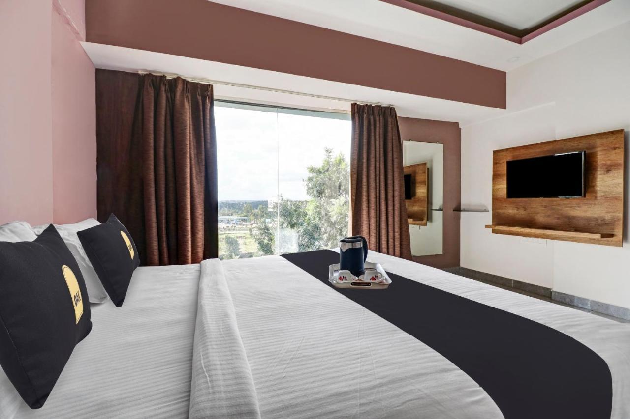 Townhouse Oak Dreamland Suites Yelahanka Luaran gambar